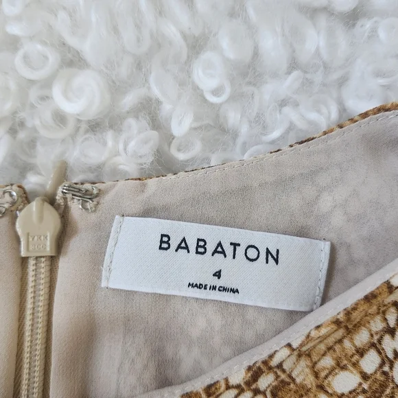 Aritzia Babaton Patricio Dress Wmn 4 Snake Python Print Short Sleeve Mini Shift - Picture 12 of 15